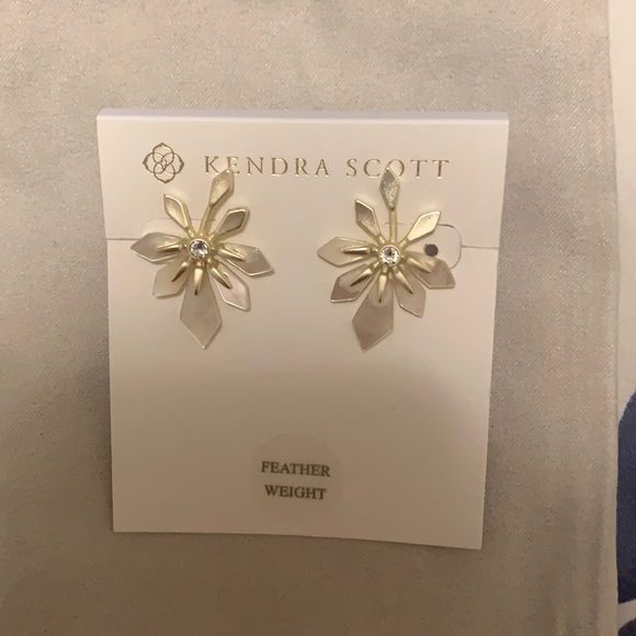 Kendra Scott Jewelry - Kendra Scott Tawny Stud